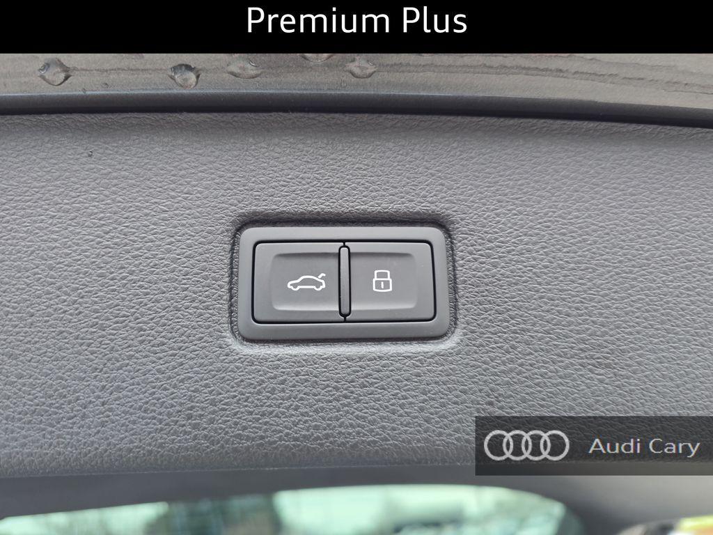 2025 Audi Q7 Premium Plus - Photo 13
