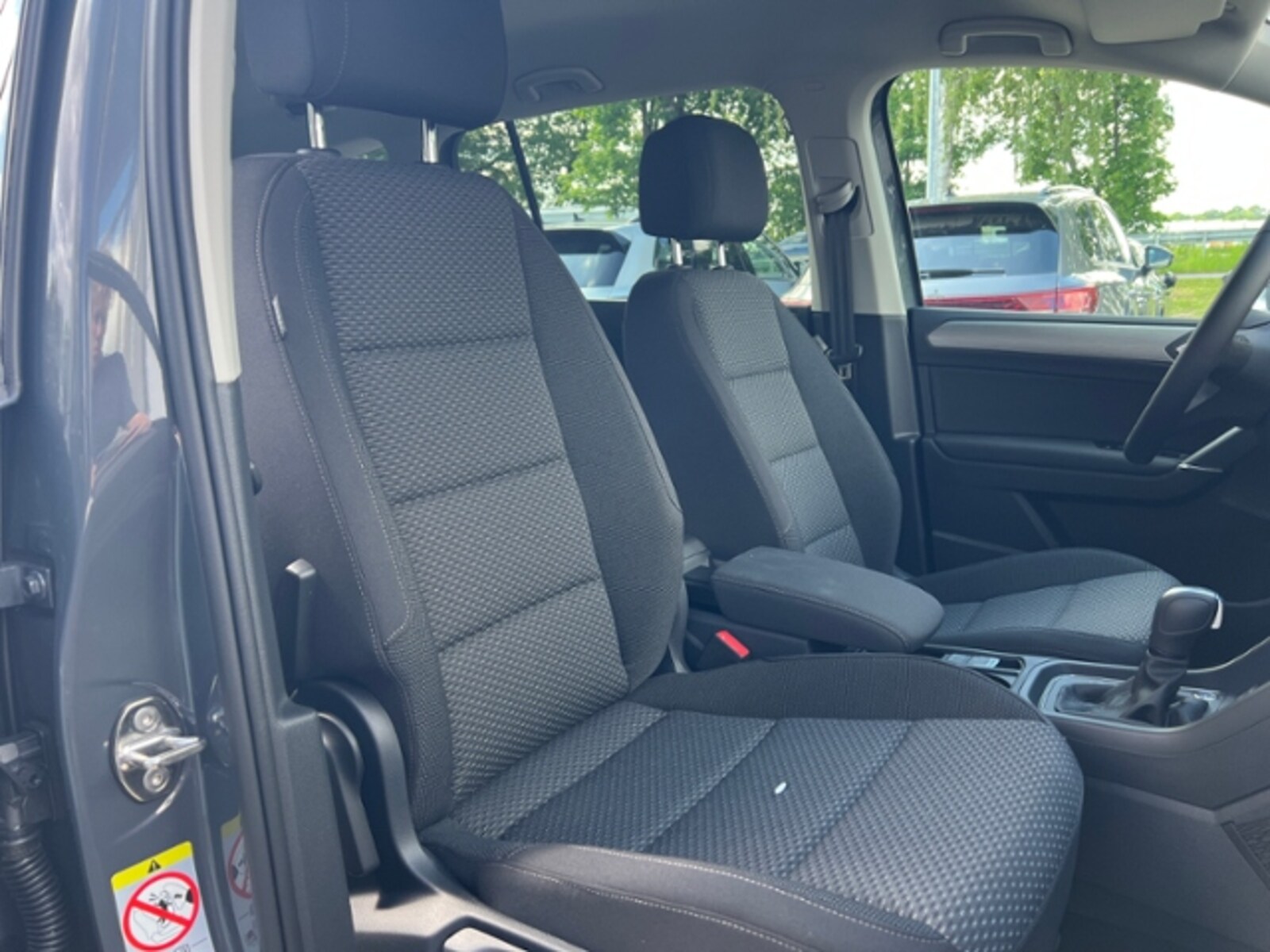 Volkswagen Touran – Bild 10