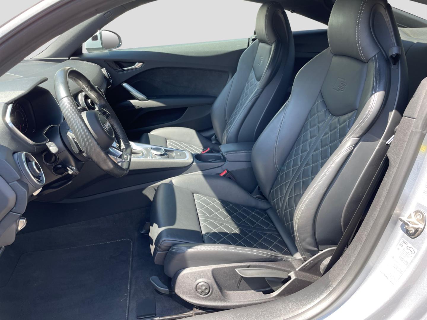 Image about Audi TT Coupé 45 TFSI S tronic