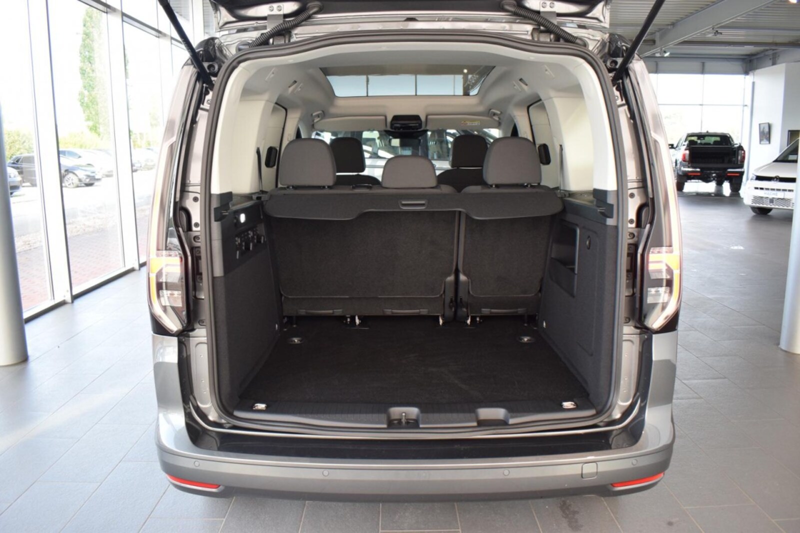 Volkswagen Caddy – Bild 6