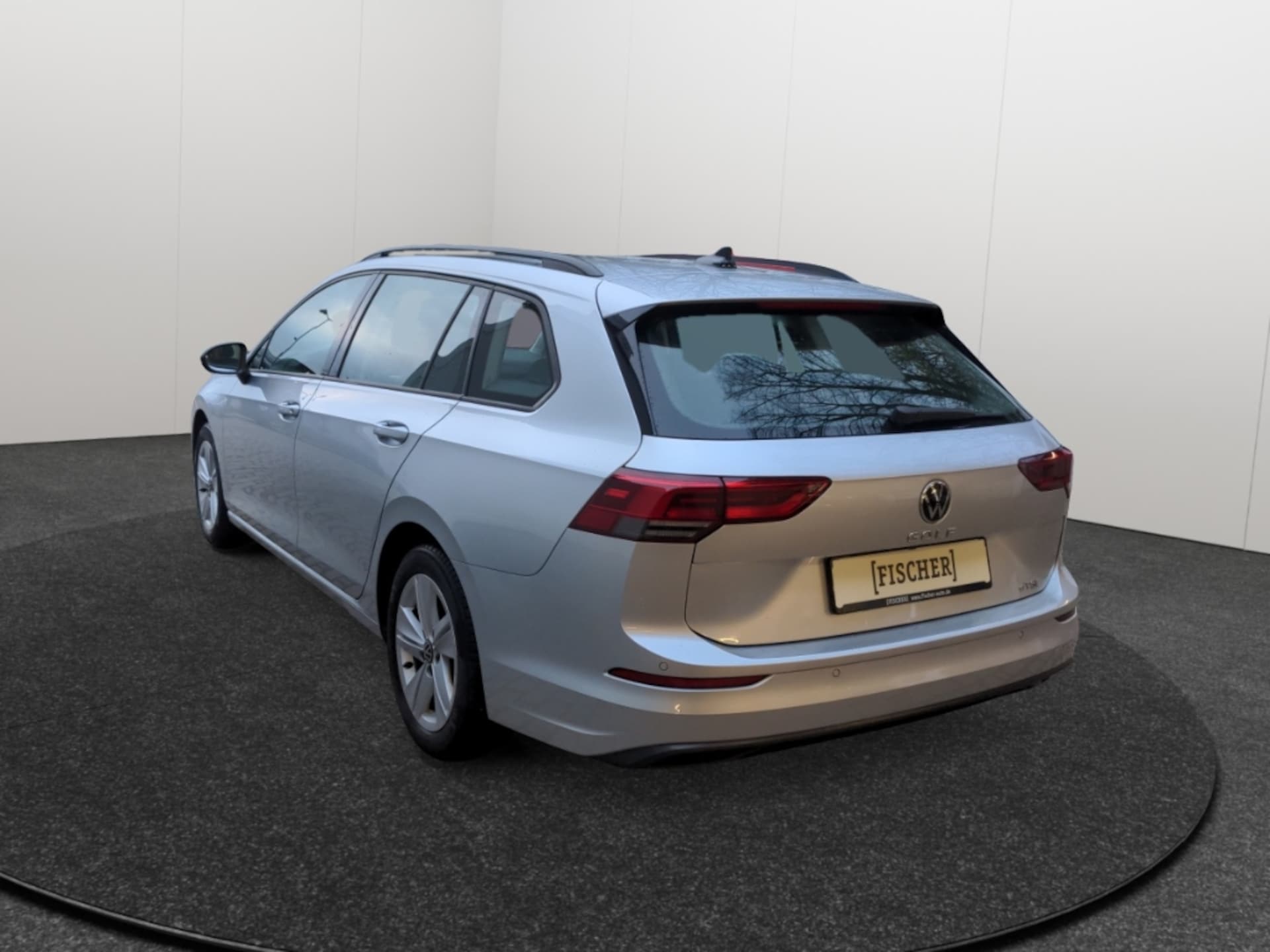 Volkswagen Golf Variant Life