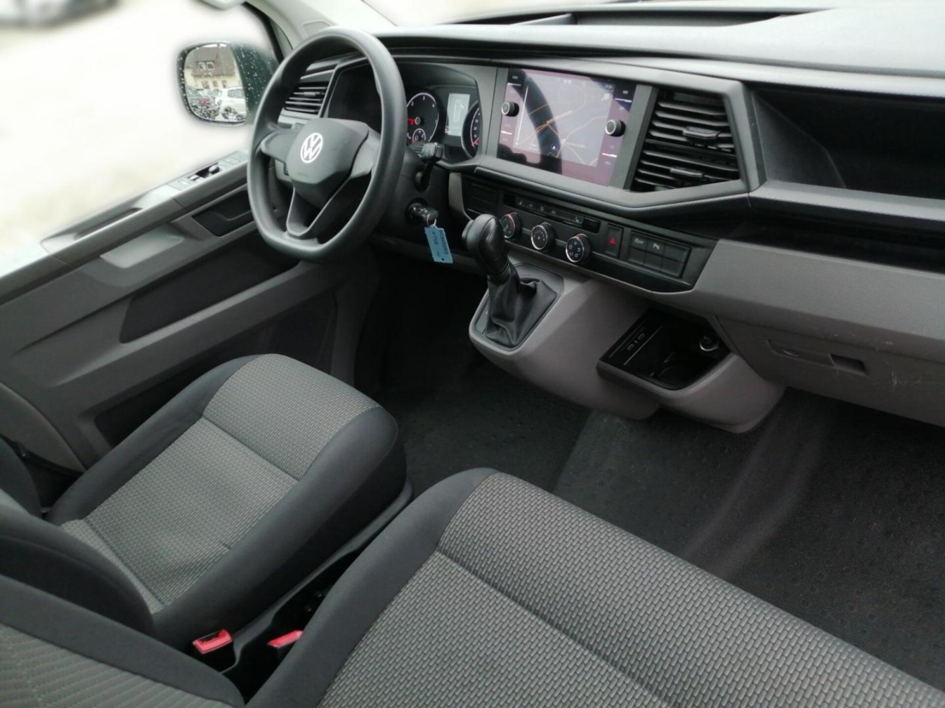 Volkswagen T6.1 Transporter Kasten kurzer Radstand