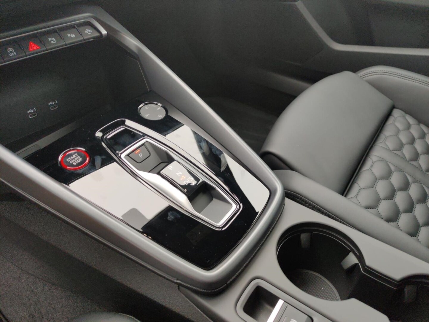 Image about Audi RS 3 Sportback TFSI quattro S tronic
