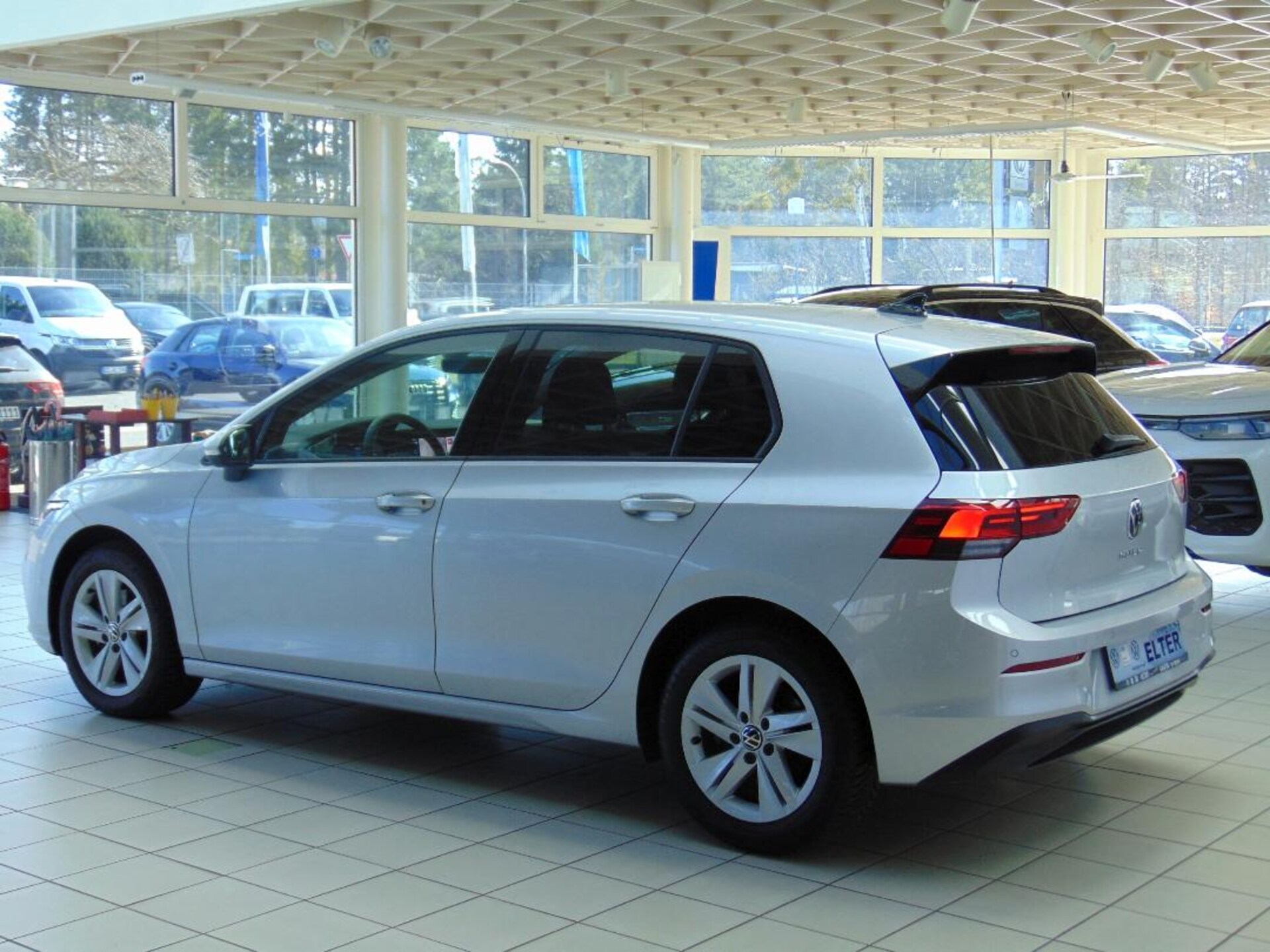 Volkswagen Golf Life