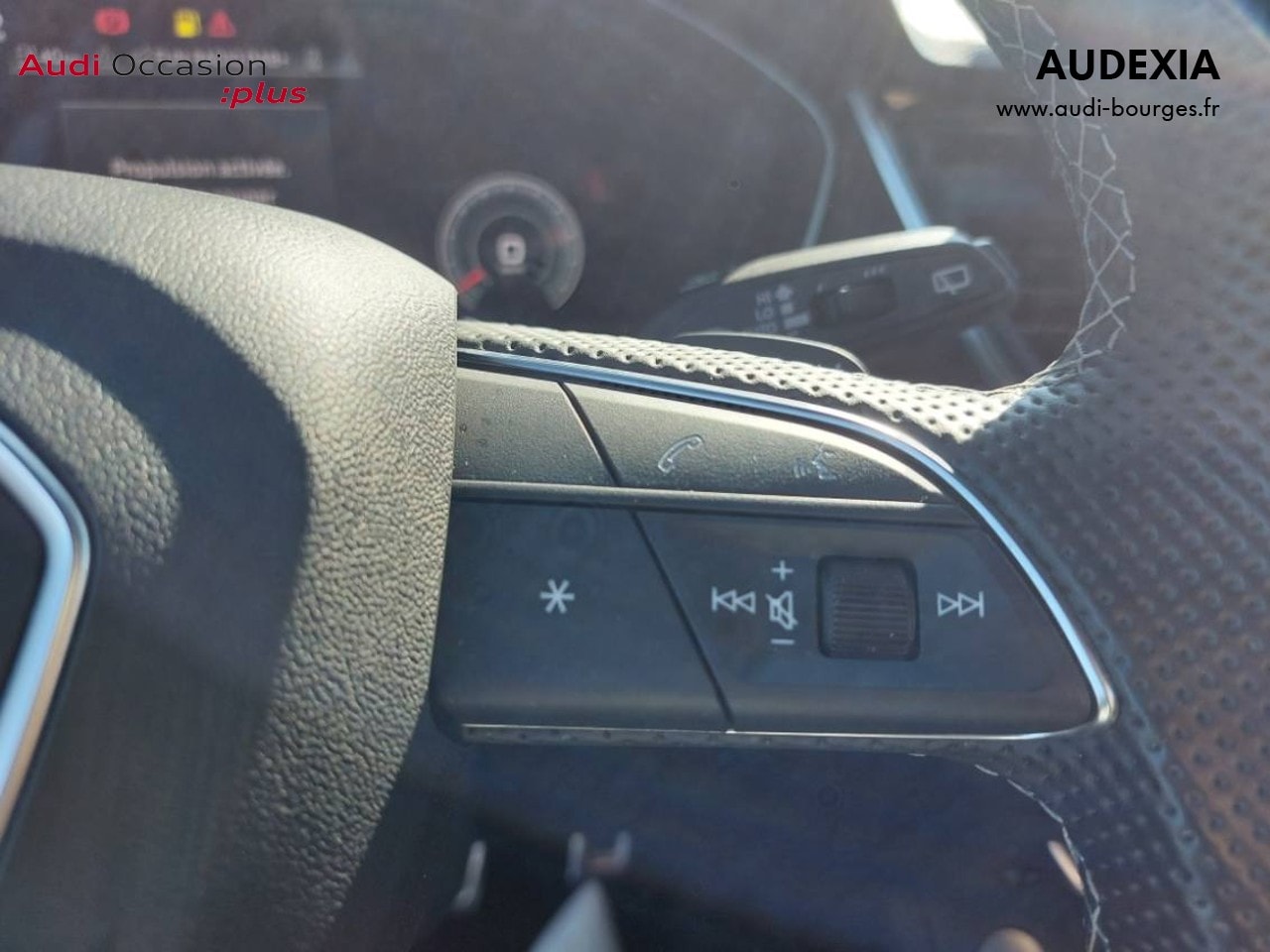 Image about Audi Q5 S line 35 TDI 120 kW (163 ch) S tronic