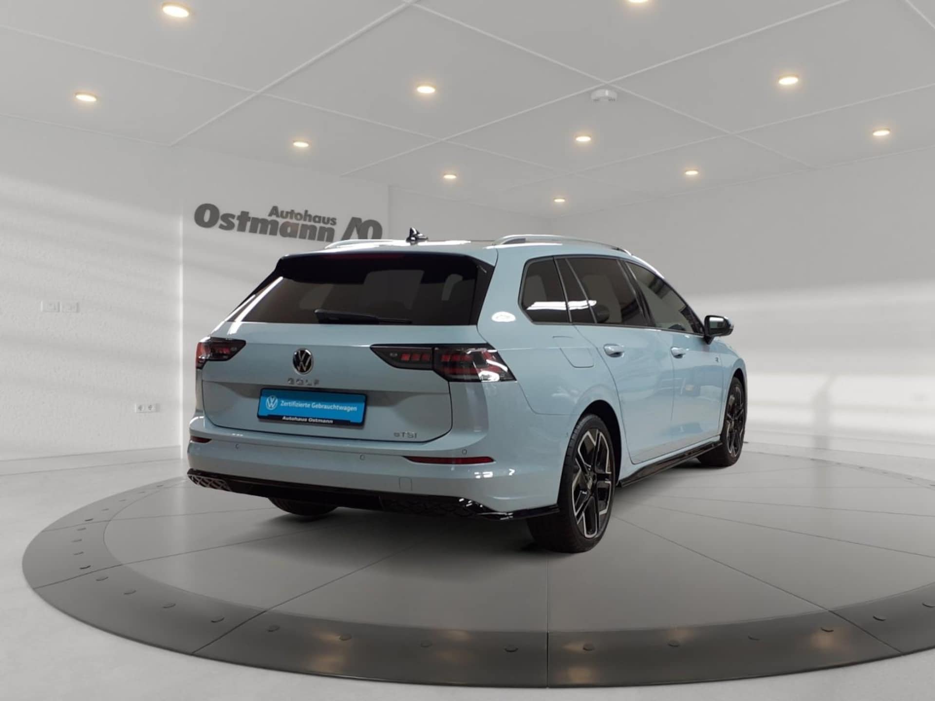 Volkswagen Golf Variant R-Line