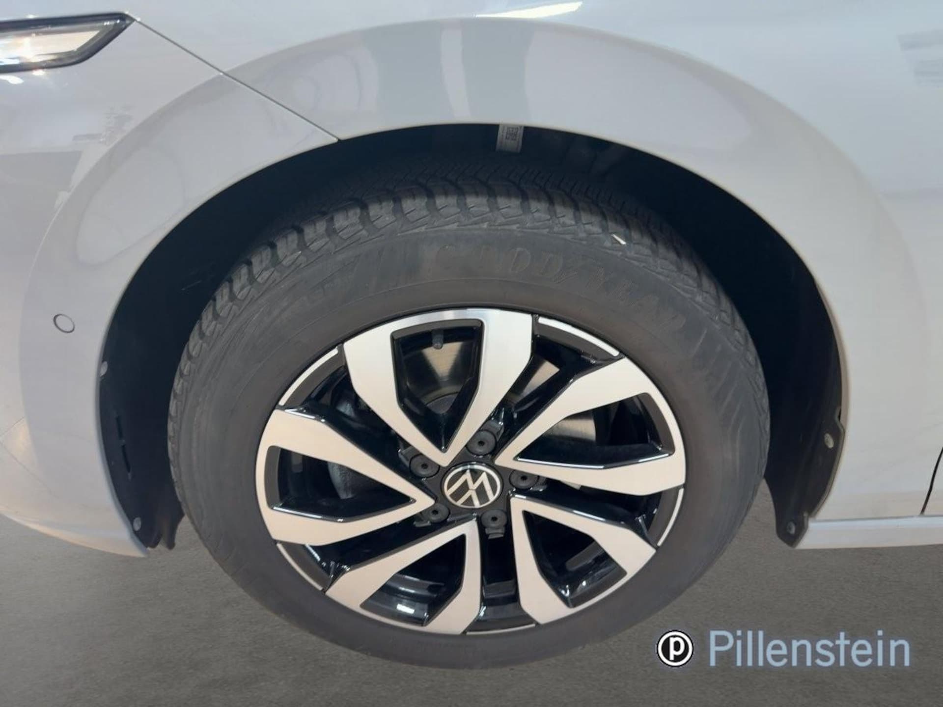 Volkswagen Golf Active