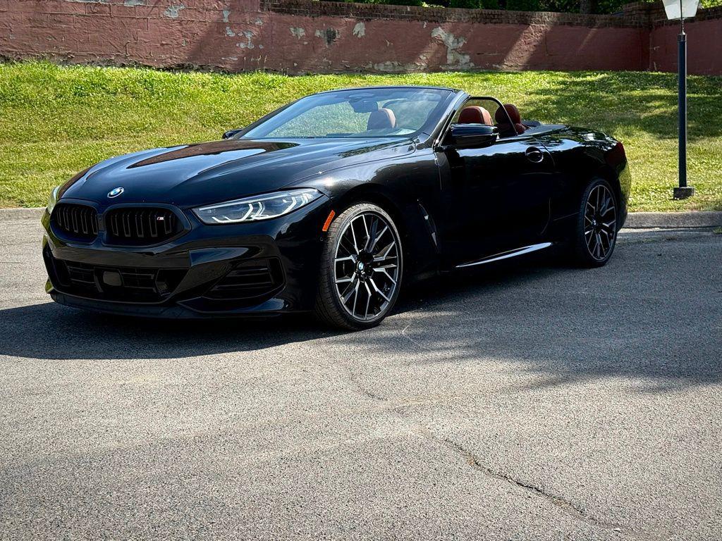 2023 BMW 8 Series M850i xDrive Convertible's photo