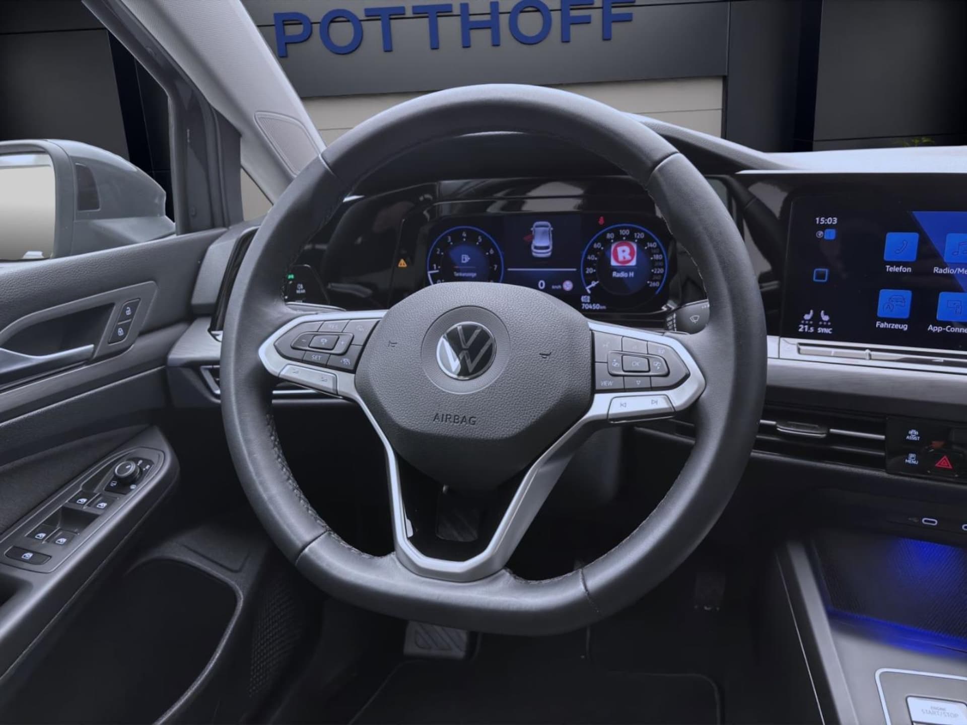 Volkswagen Golf Style