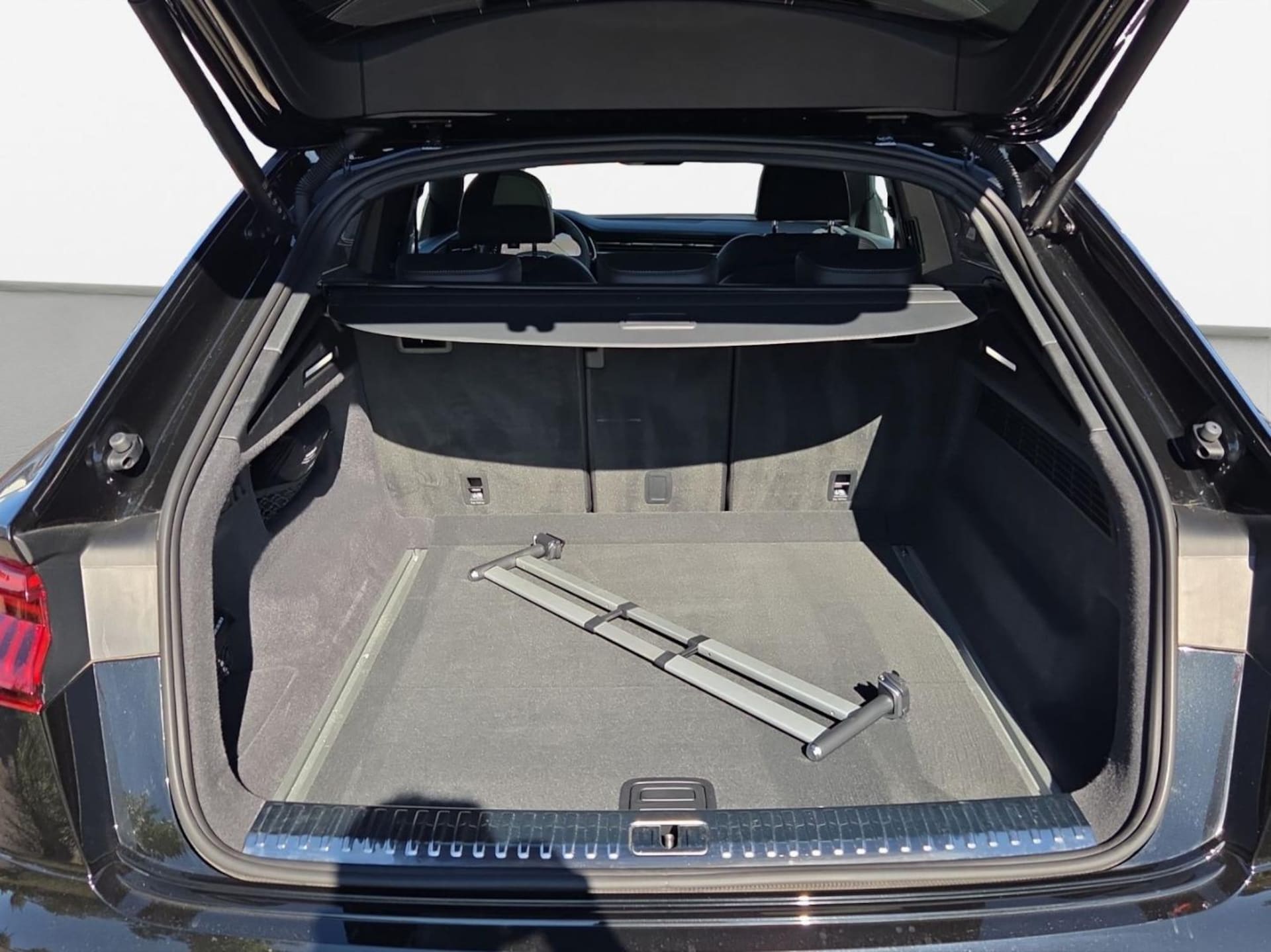 Audi SQ8 SUV