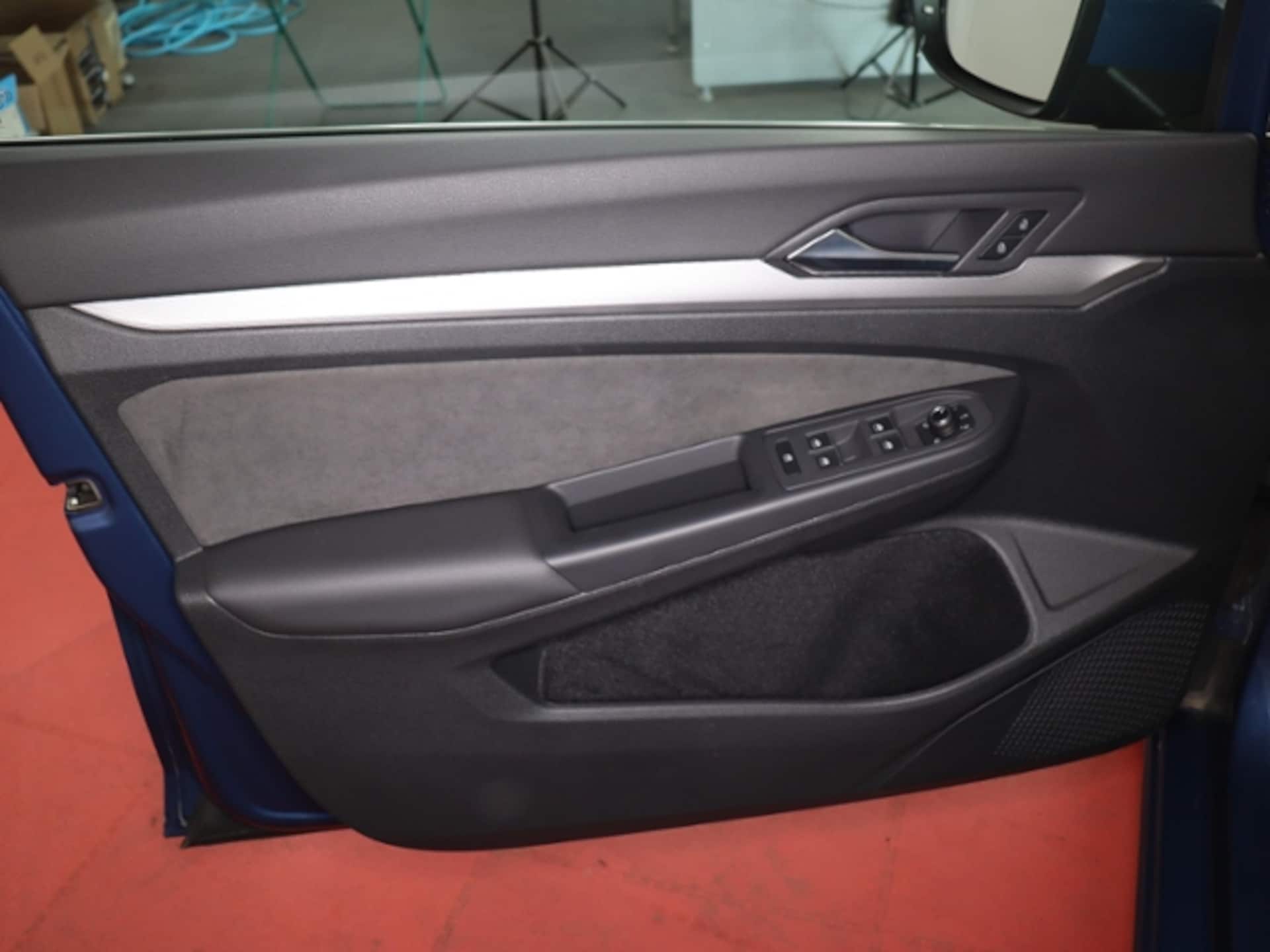 Volkswagen Golf Style