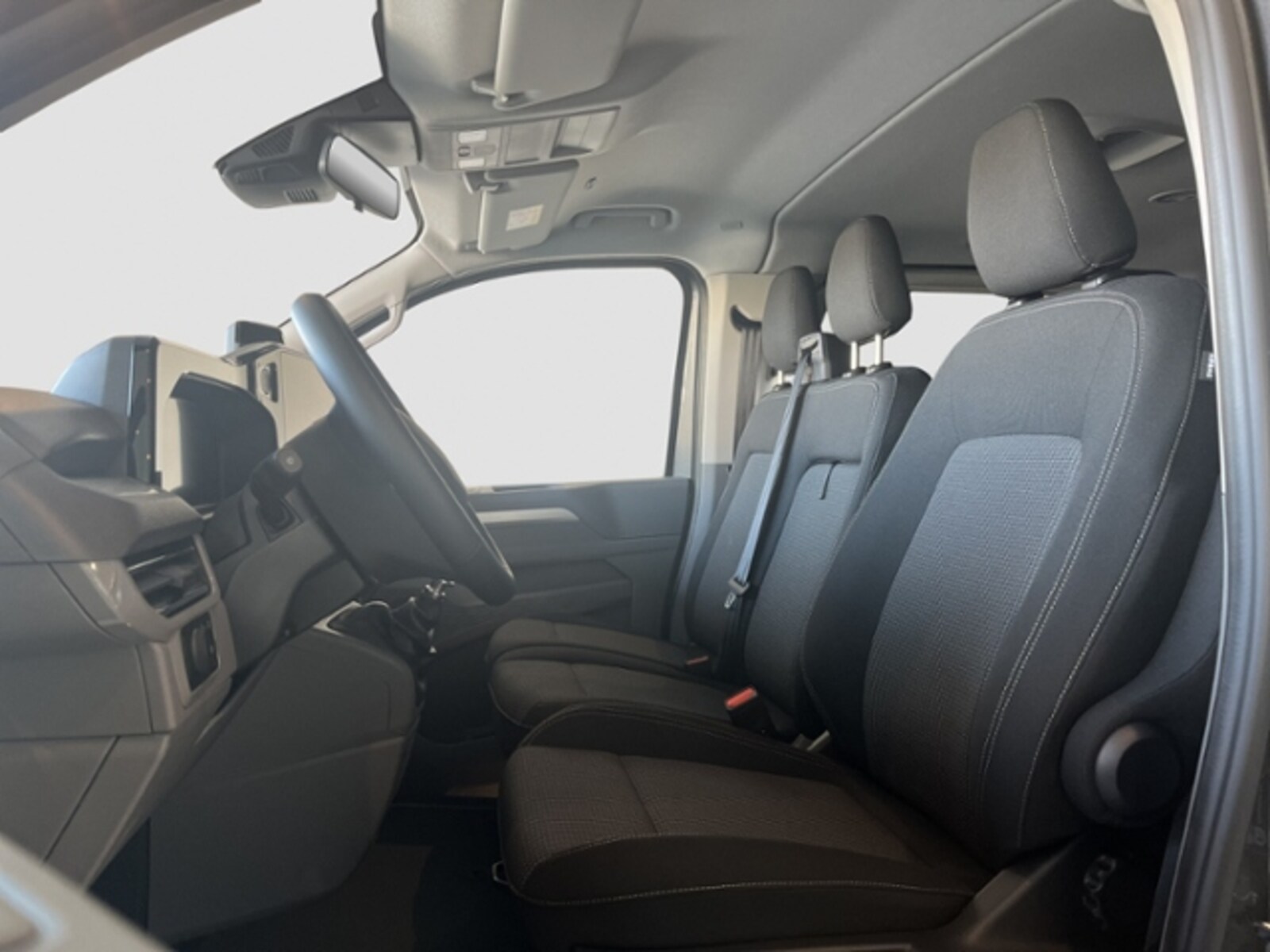 Volkswagen Transporter Kombi kurzer Radstand – Bild 10