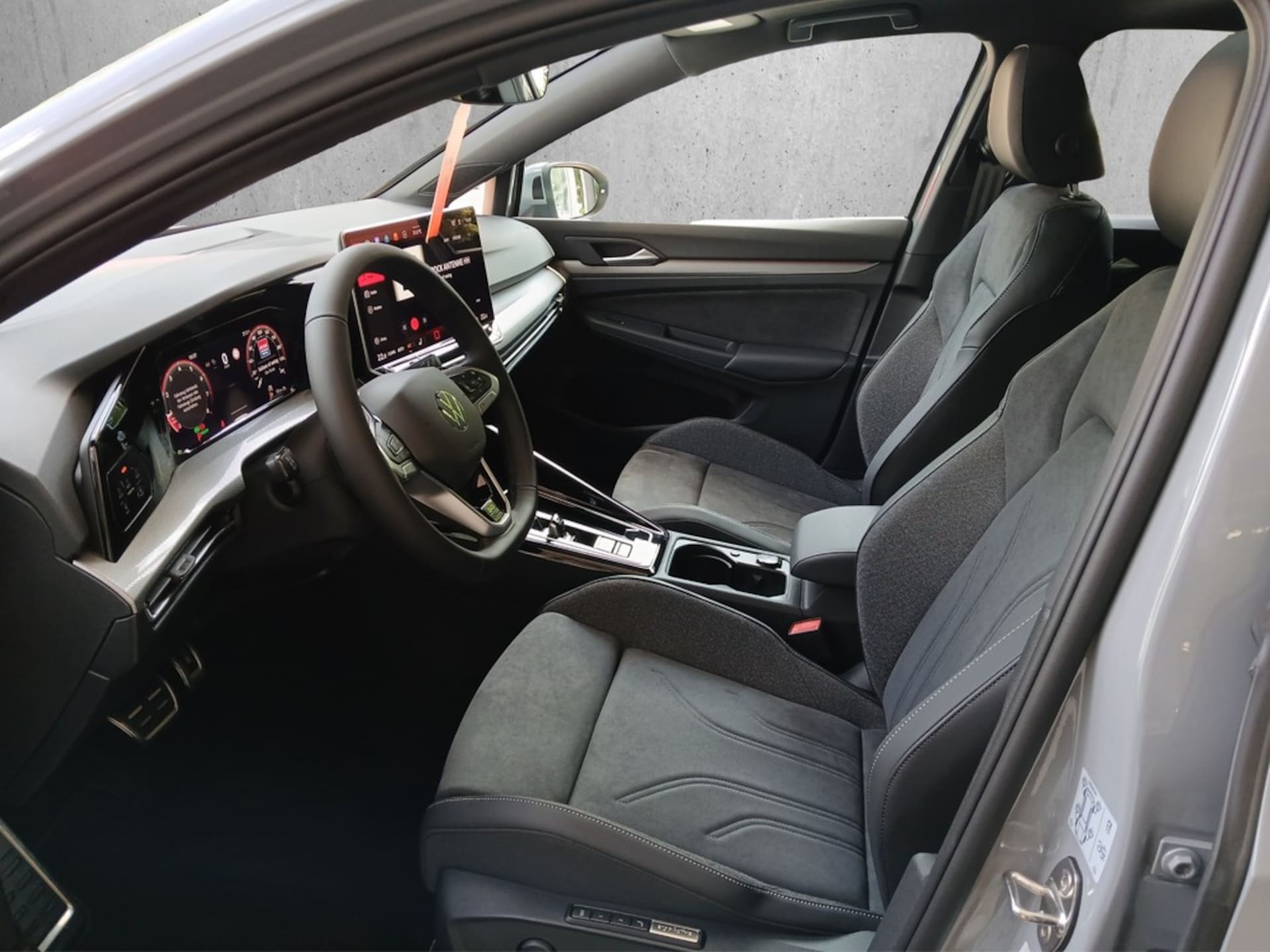 Volkswagen Golf Style