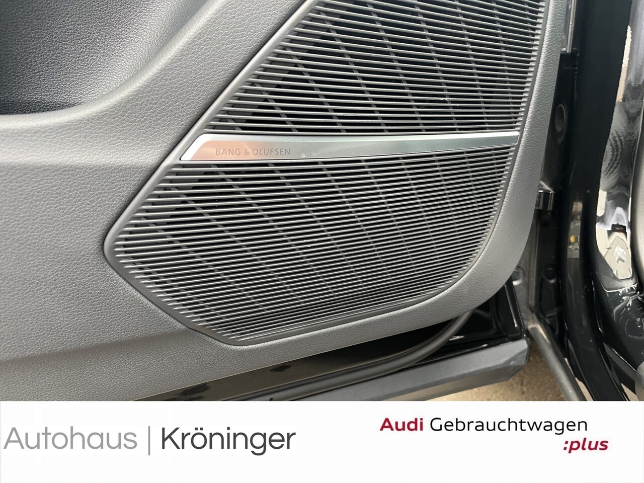 Image about Audi RS Q8 SUV TFSI quattro tiptronic