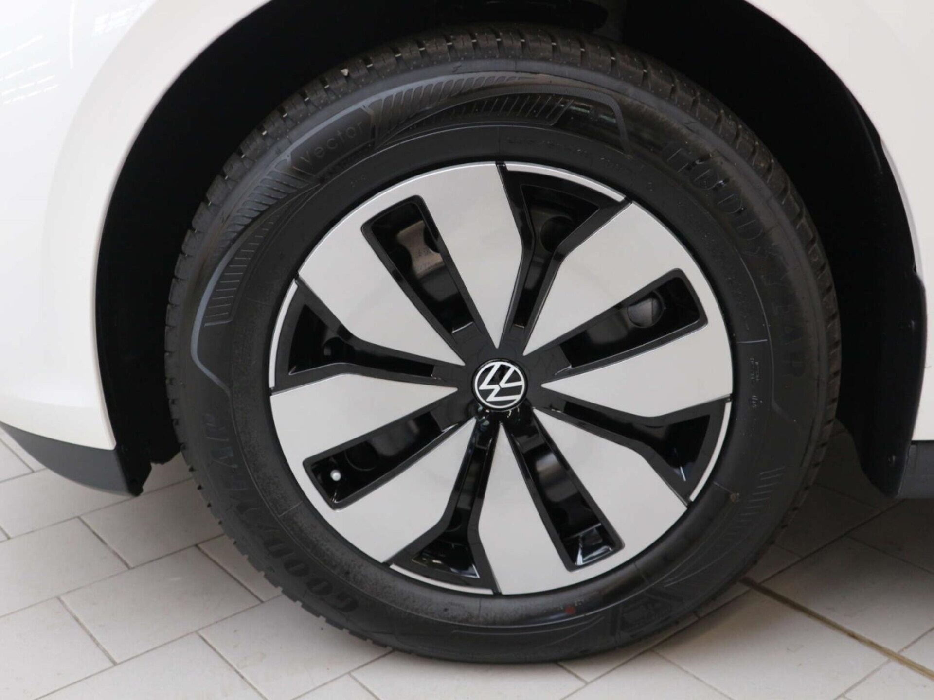 Volkswagen ID. Buzz Cargo Basis-Modell