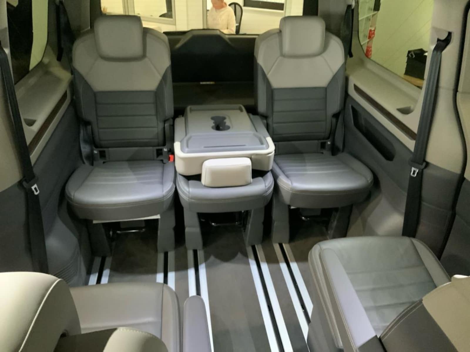 Volkswagen Multivan Langversion – Bild 11