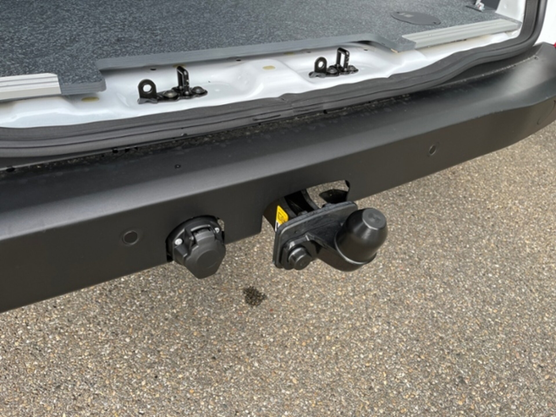 Volkswagen Transporter Kasten langer Radstand Plus