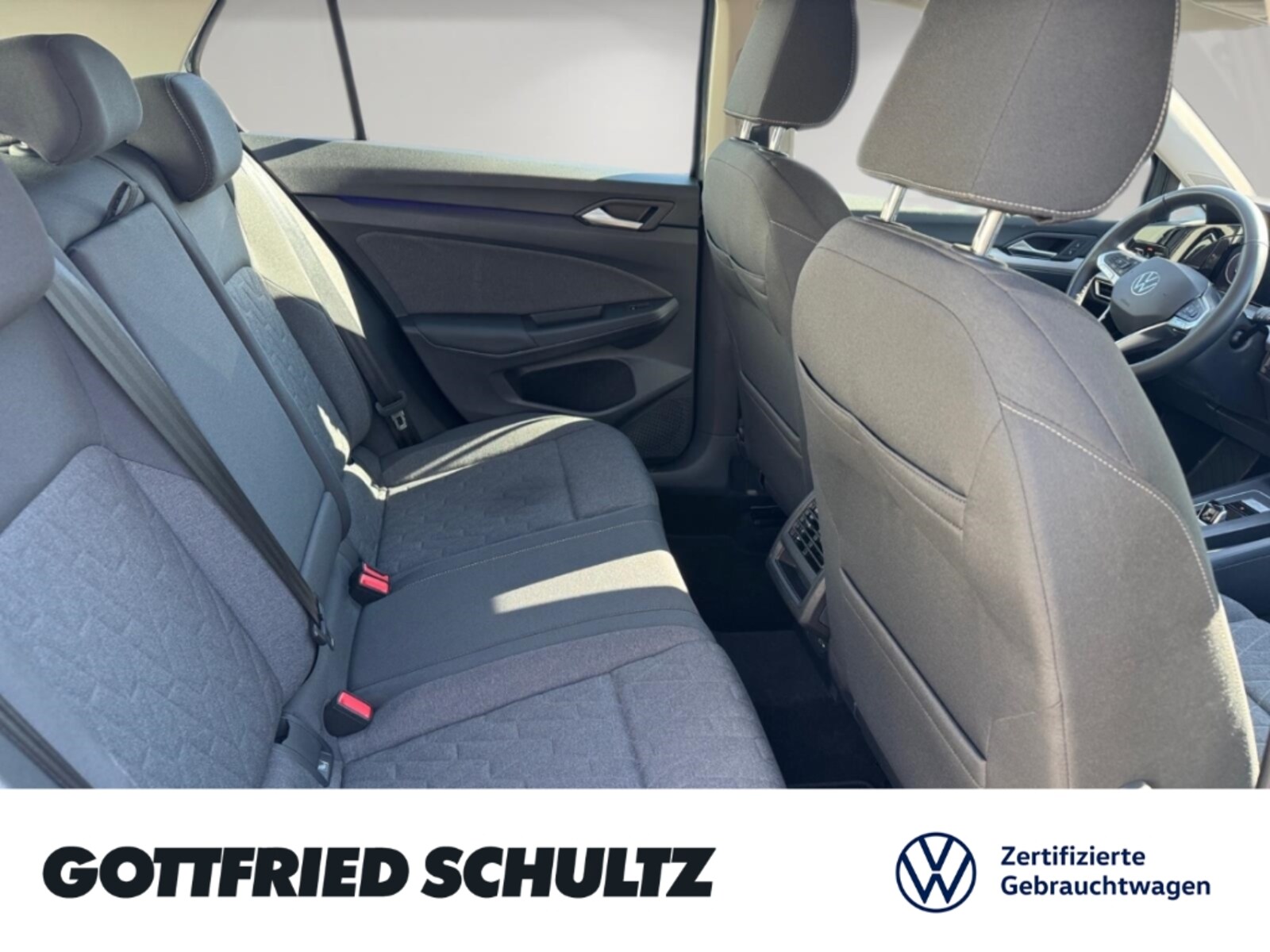Volkswagen Golf – Bild 7