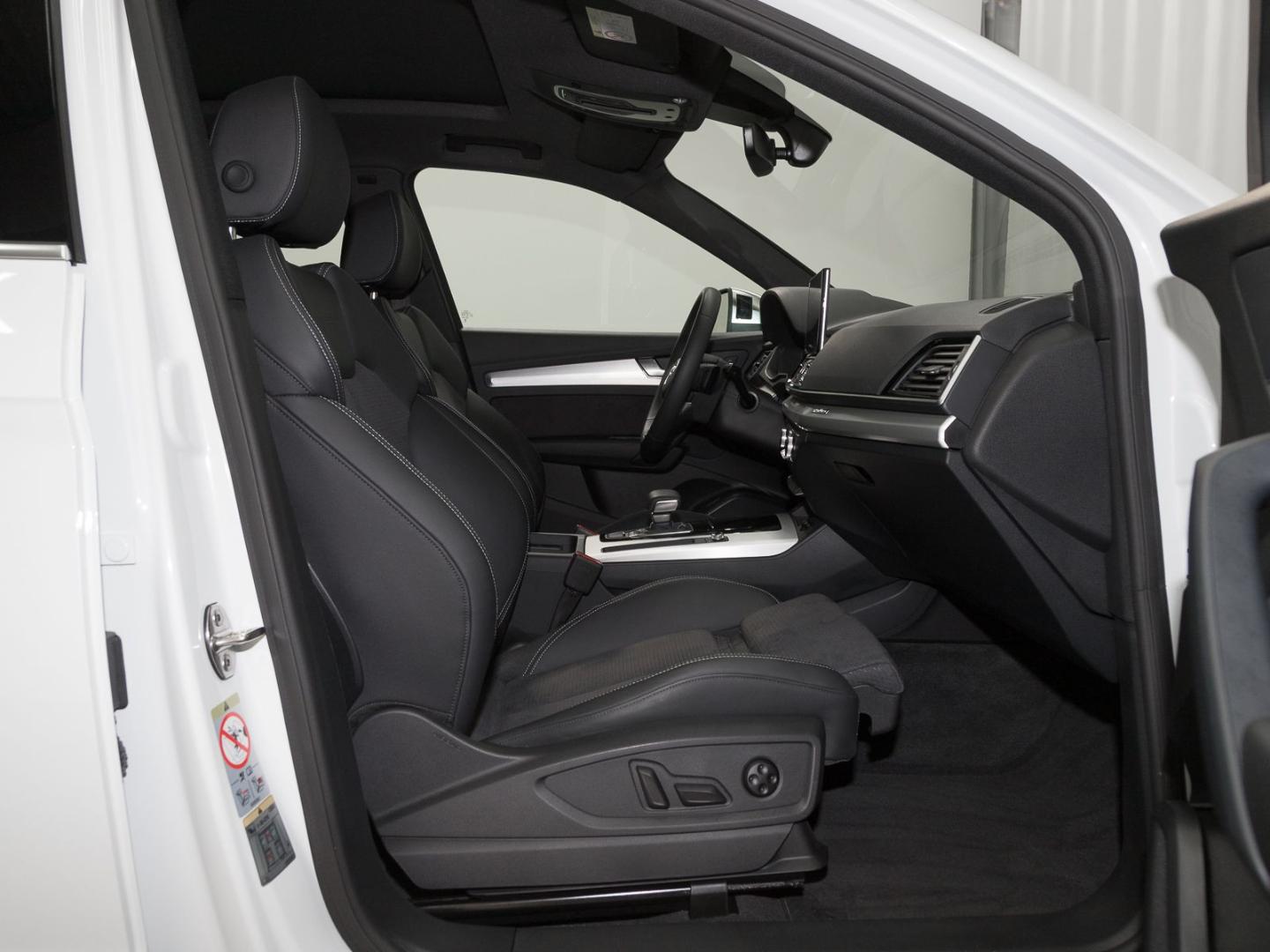 Image about Audi SQ5 Sportback TDI tiptronic