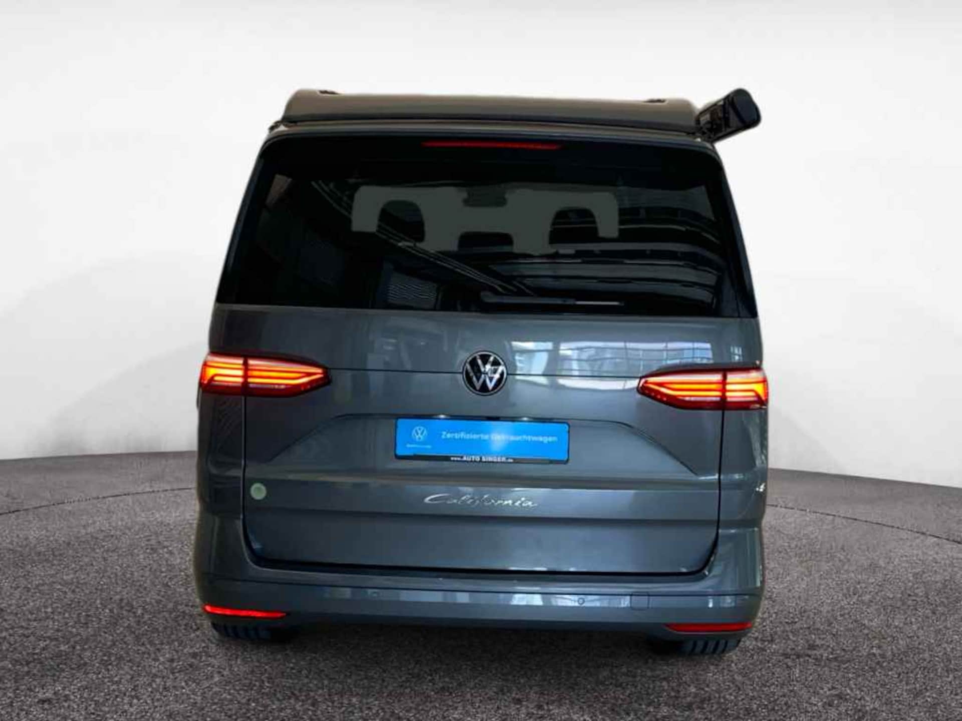 Volkswagen California Beach Camper