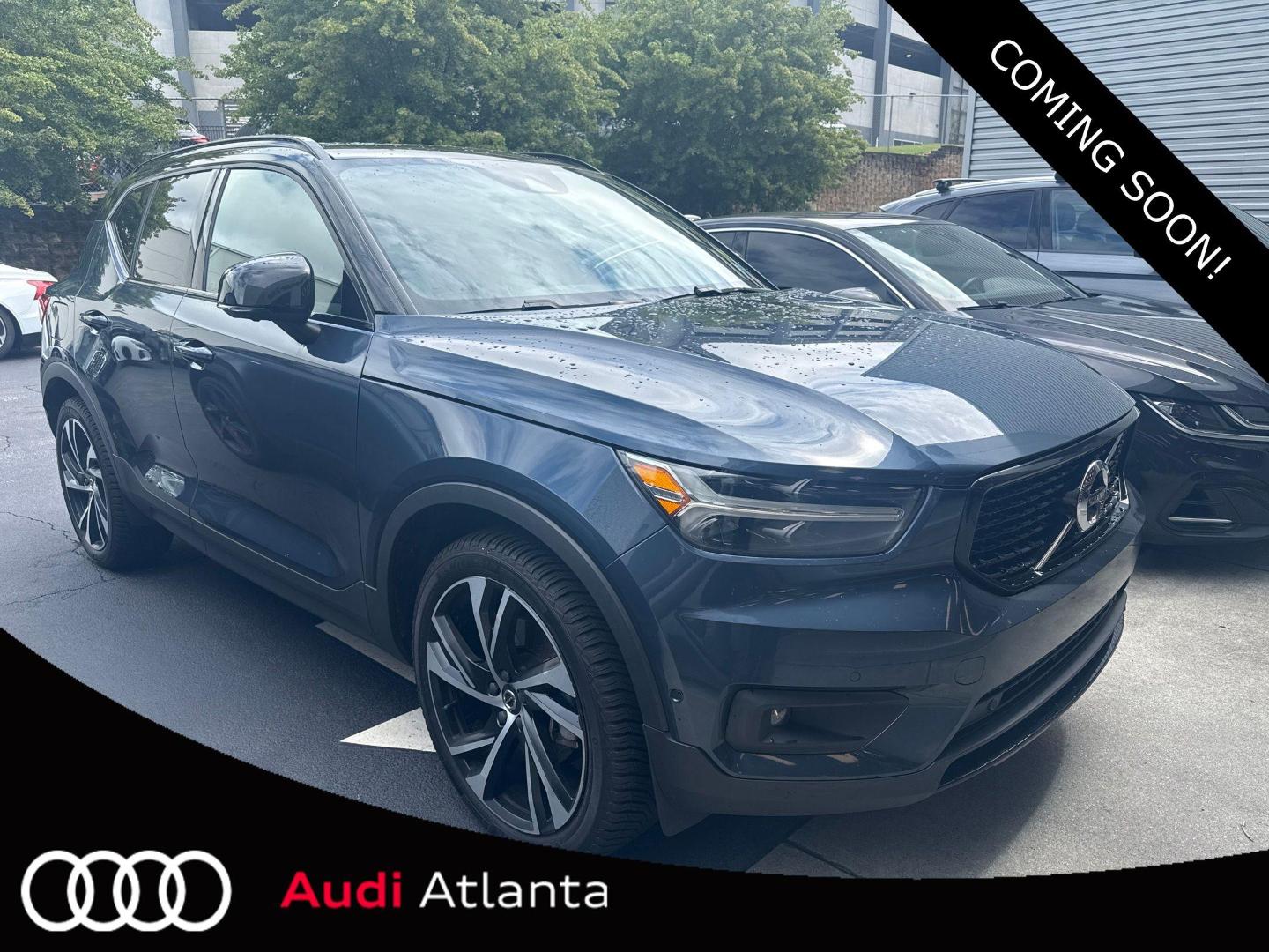 2022 Volvo XC40 T5 R-Design AWD's photo