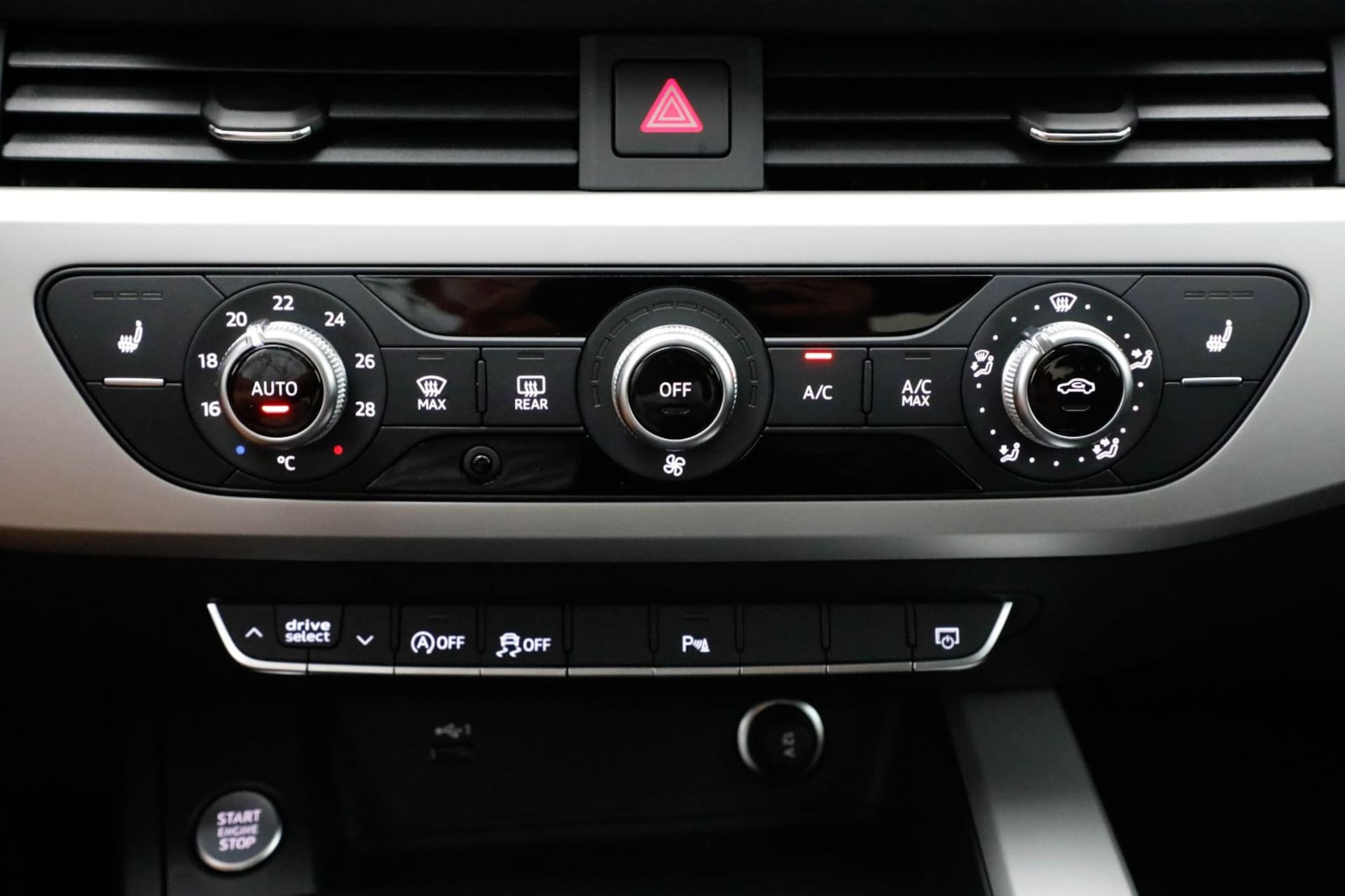 Audi A4 Avant S line