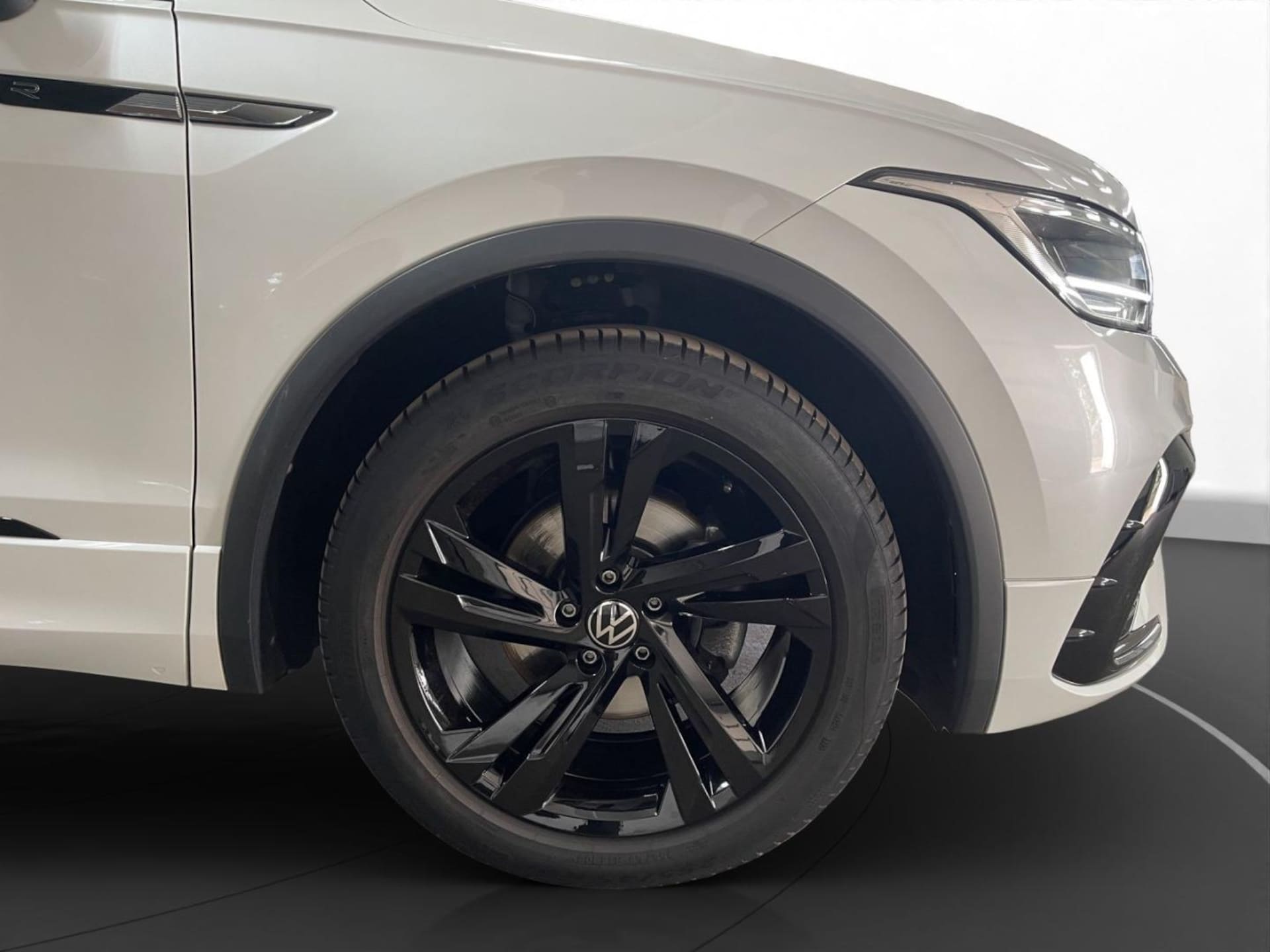 Volkswagen Tiguan R-Line
