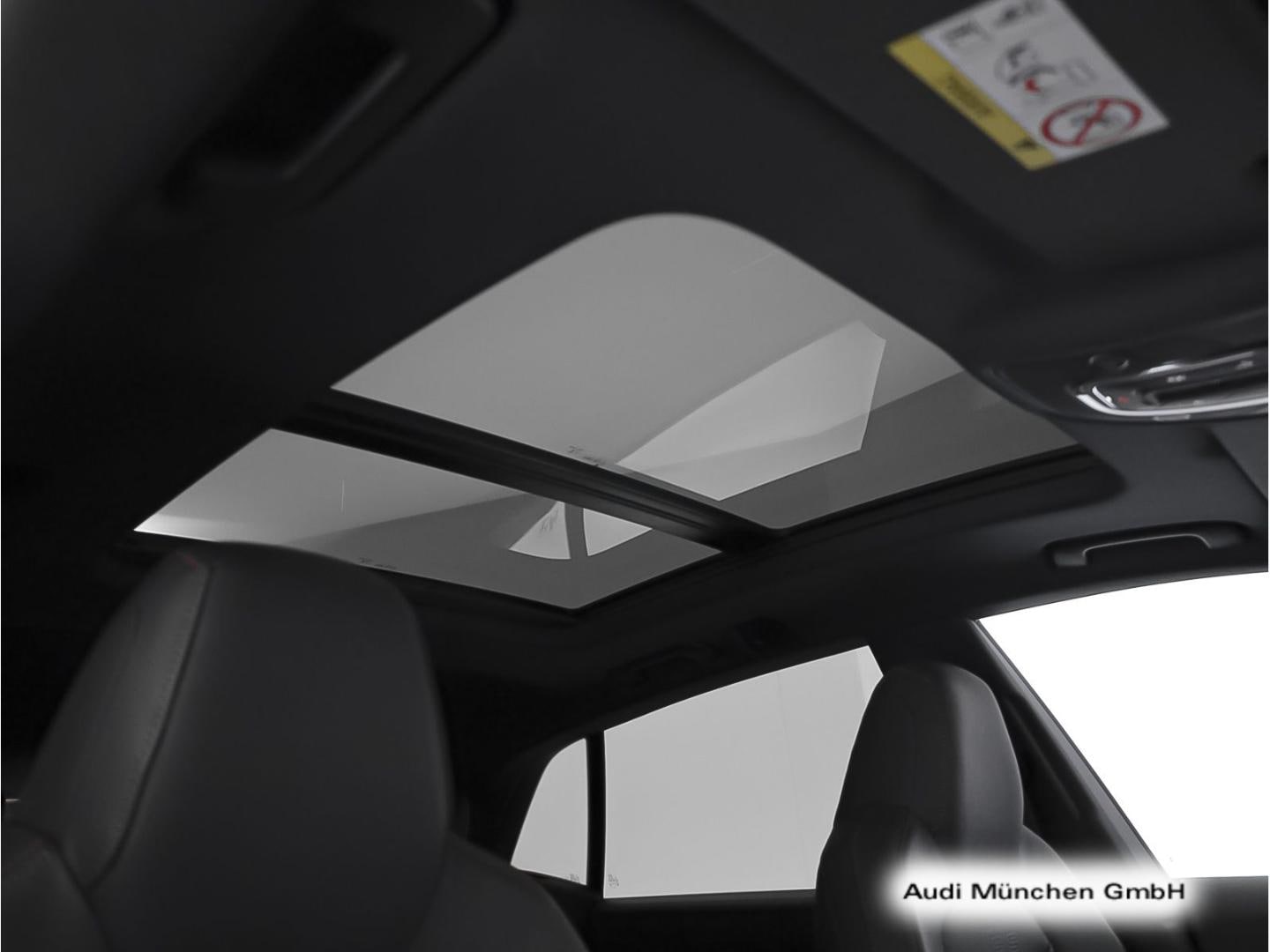 Bild über Audi RS Q8 TFSI quattro tiptronic - für weitere Informationen kontaktieren Sie den Audi Partner