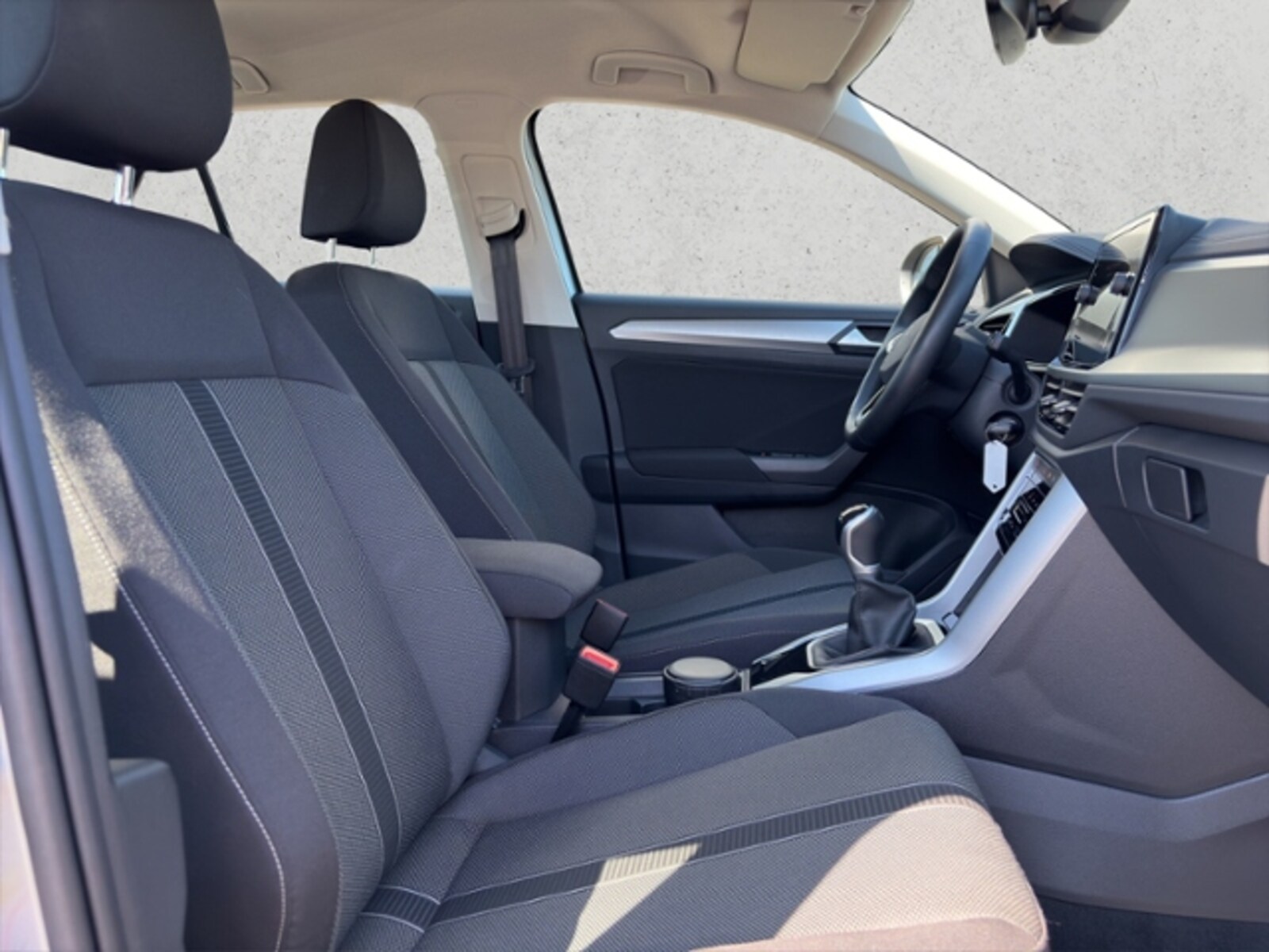 Volkswagen T-Roc – Bild 12