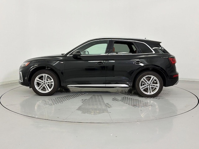 2022 Audi Q5 TFSI e