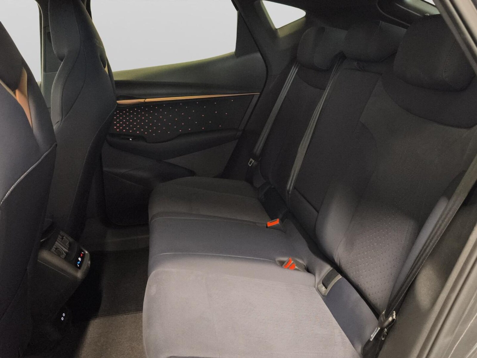 CUPRA Tavascan – Bild 14