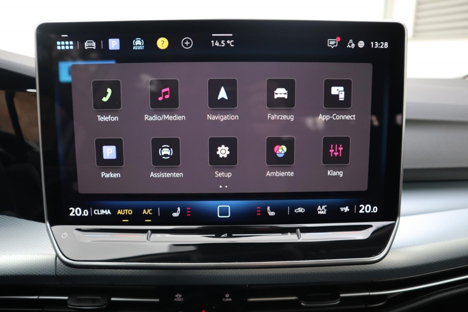 Volkswagen Golf Variant – Bild 11