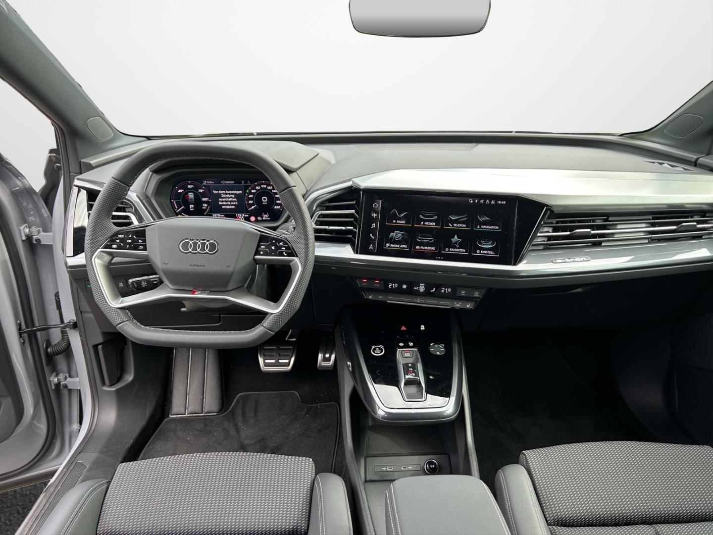 Image about Audi Q4 e-tron 45 e-tron