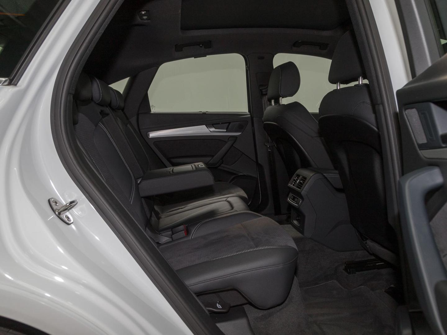 Image about Audi SQ5 Sportback TDI tiptronic