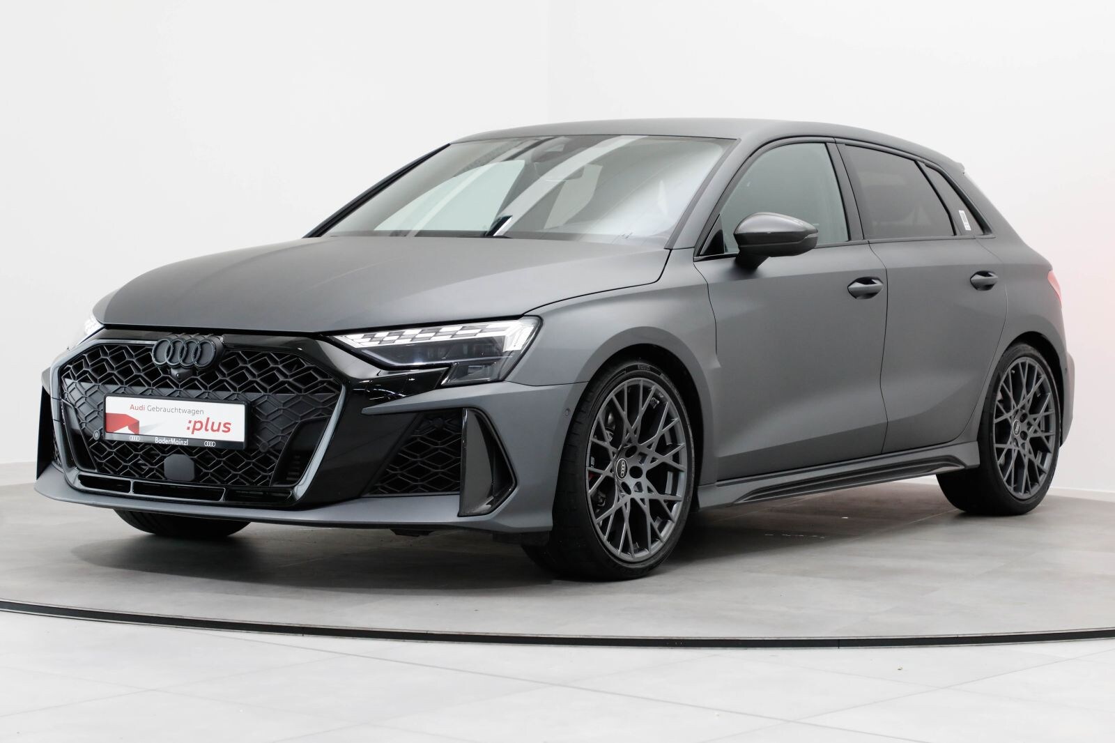 Image about Audi RS 3 Sportback TFSI quattro S tronic