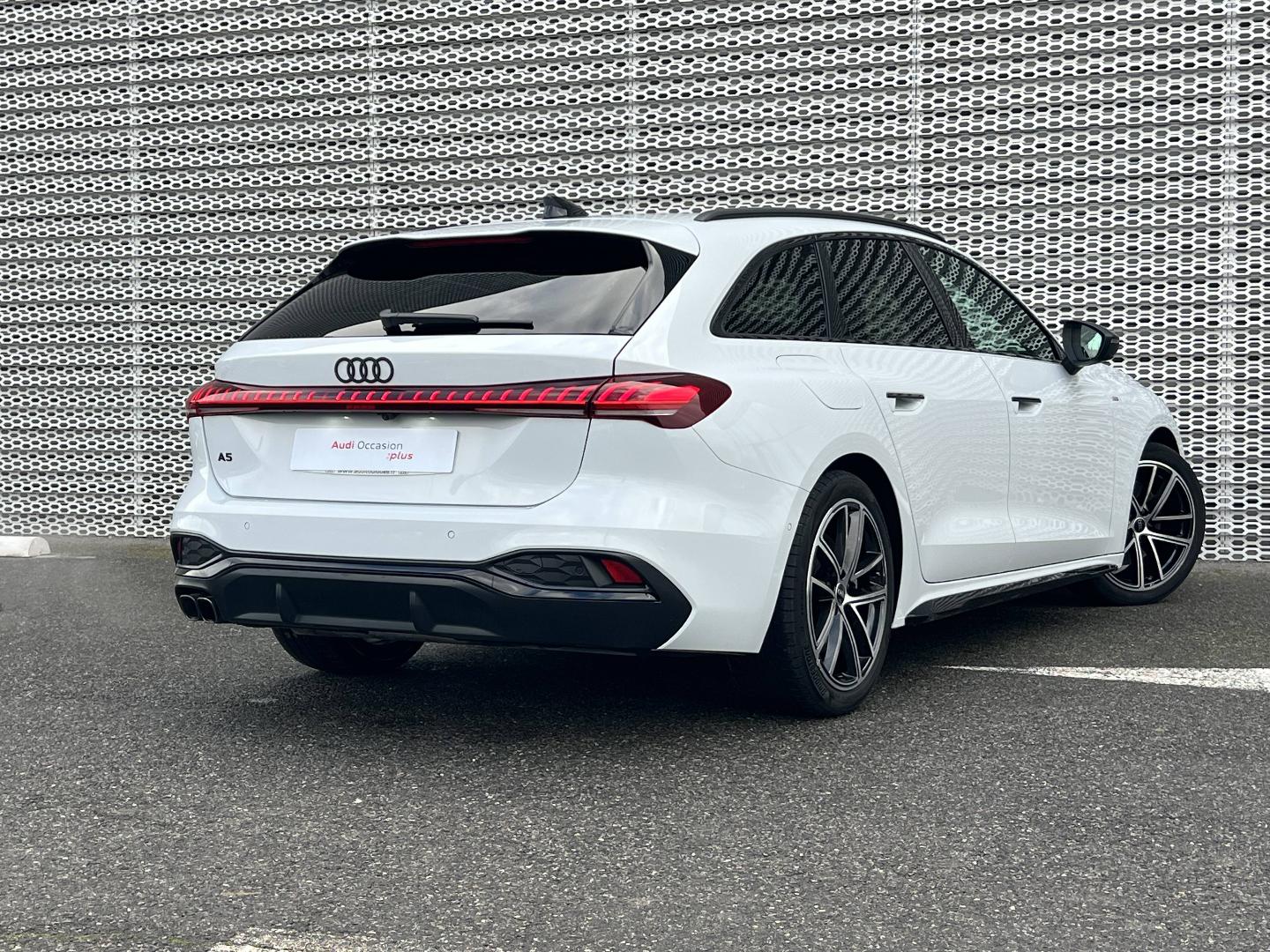 Image about Audi A5 Avant Design TDI Hybride 204 ch S tronic