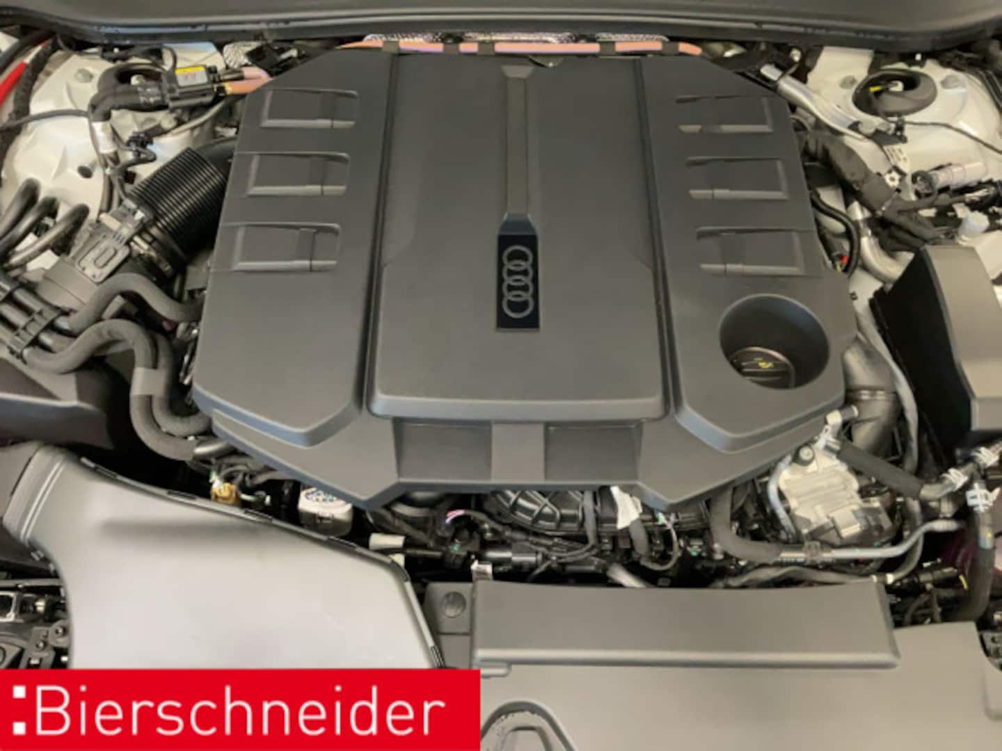 Bild über Audi A6 Avant TDI quattro 220 kW S tronic - für weitere Informationen kontaktieren Sie den Audi Partner