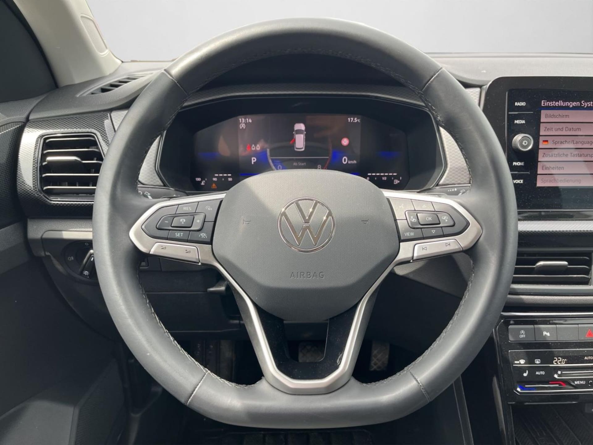 Volkswagen T-Cross Life