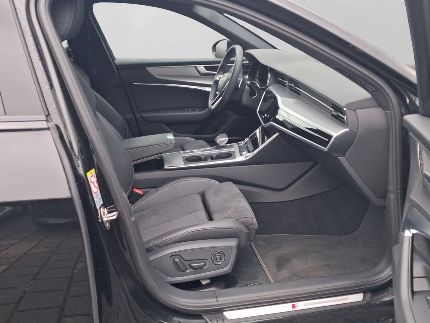 Bild über Audi S6 Avant TDI quattro tiptronic - für weitere Informationen kontaktieren Sie den Audi Partner