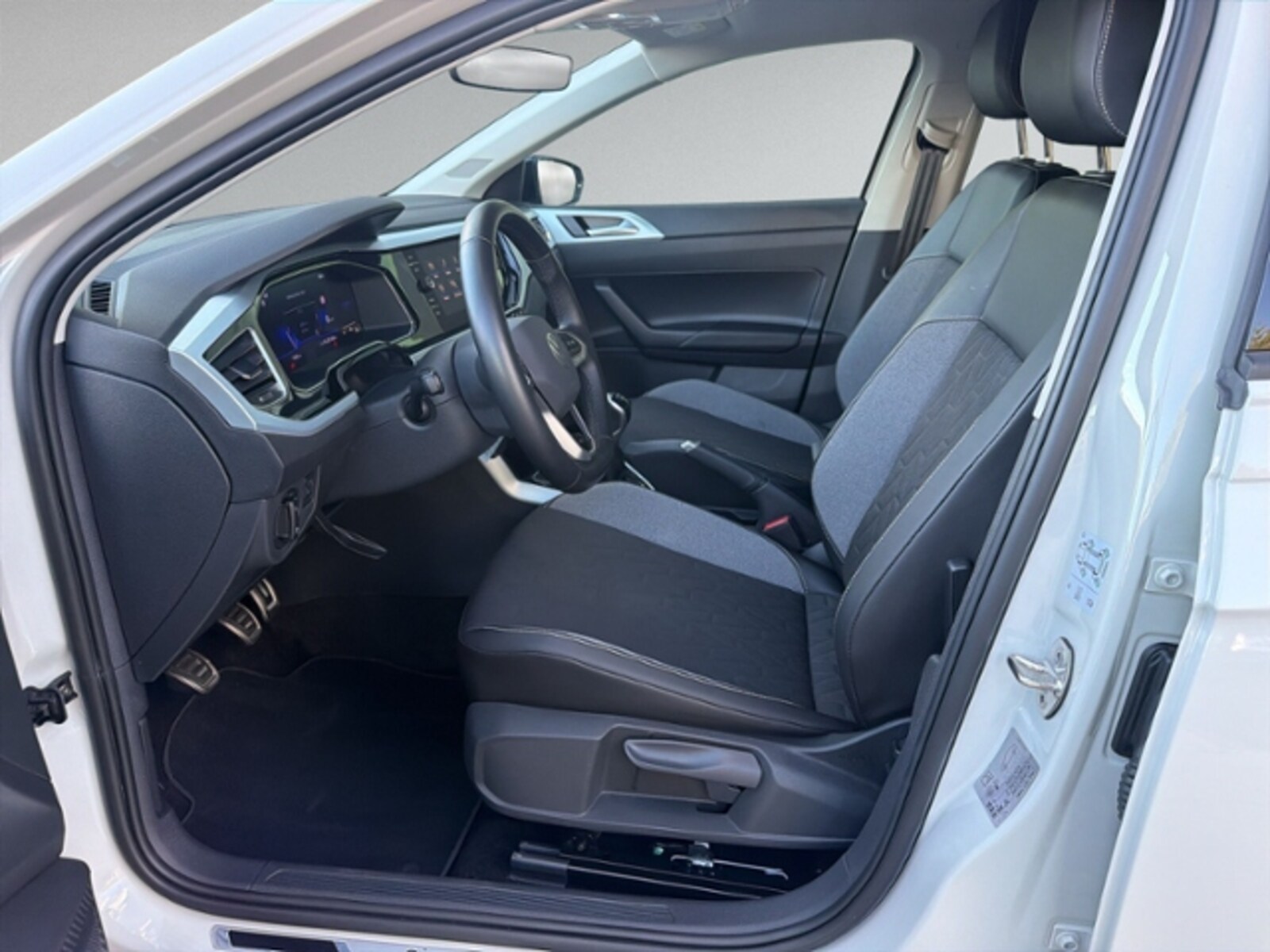 Volkswagen Polo – Bild 8