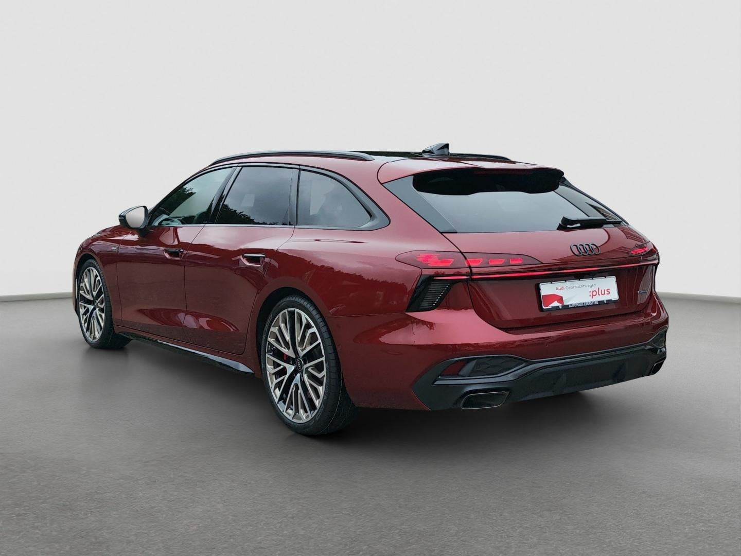 Bild über Audi A6 Avant TFSI quattro 270 kW S tronic - für weitere Informationen kontaktieren Sie den Audi Partner