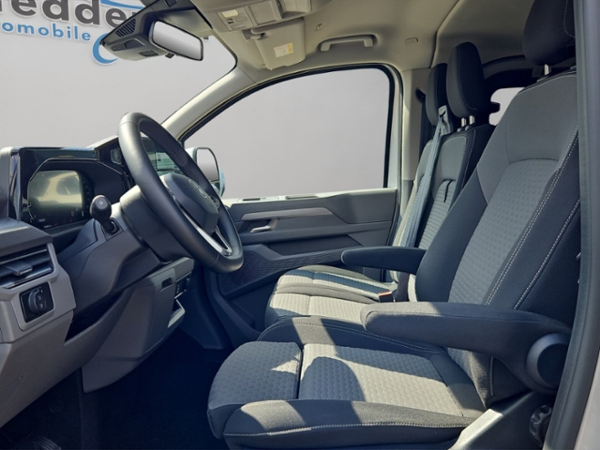 Volkswagen Caravelle Style