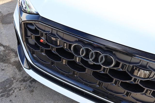 2026 Audi SQ8