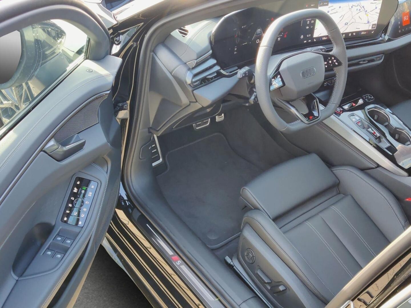 Bild über Audi A6 Avant edition one TDI quattro 150 kW S tronic - für weitere Informationen kontaktieren Sie den Audi Partner