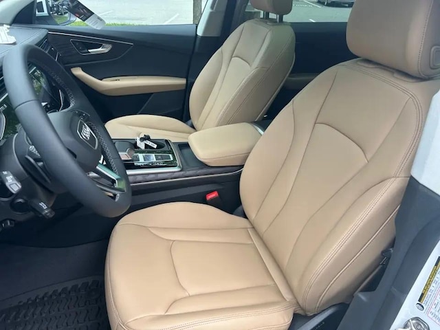 2026 Audi Q8 Premium - Photo 30