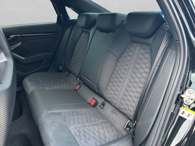 Image about Audi RS 3 Limousine TFSI quattro S tronic