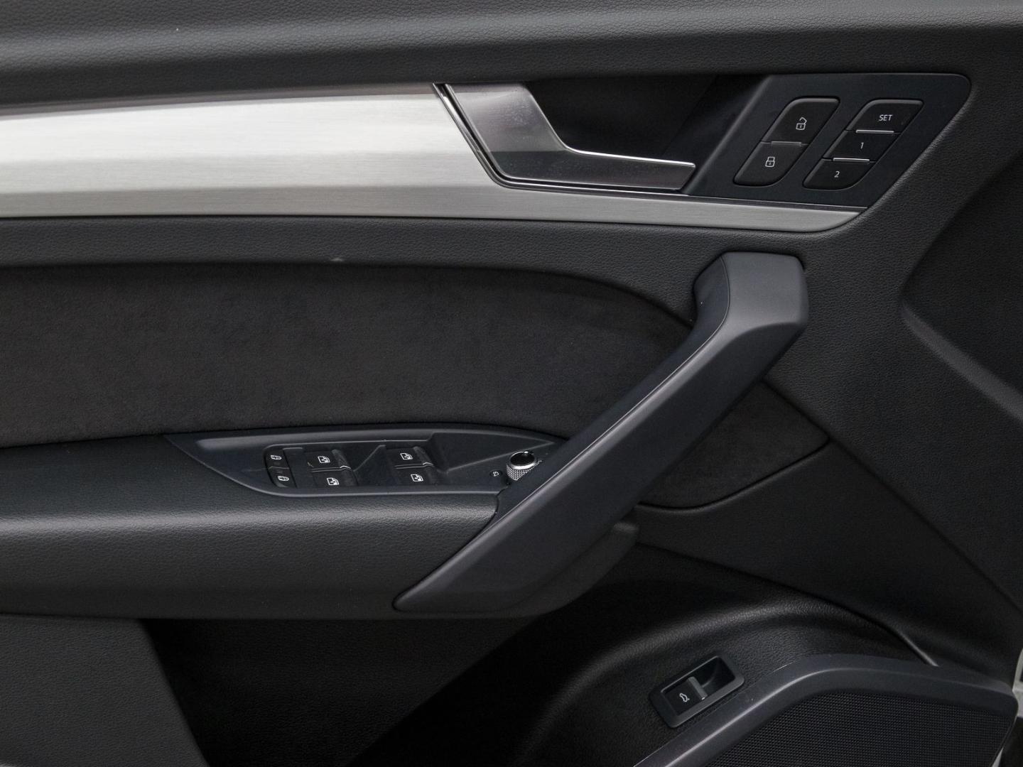 Image about Audi SQ5 Sportback TDI tiptronic