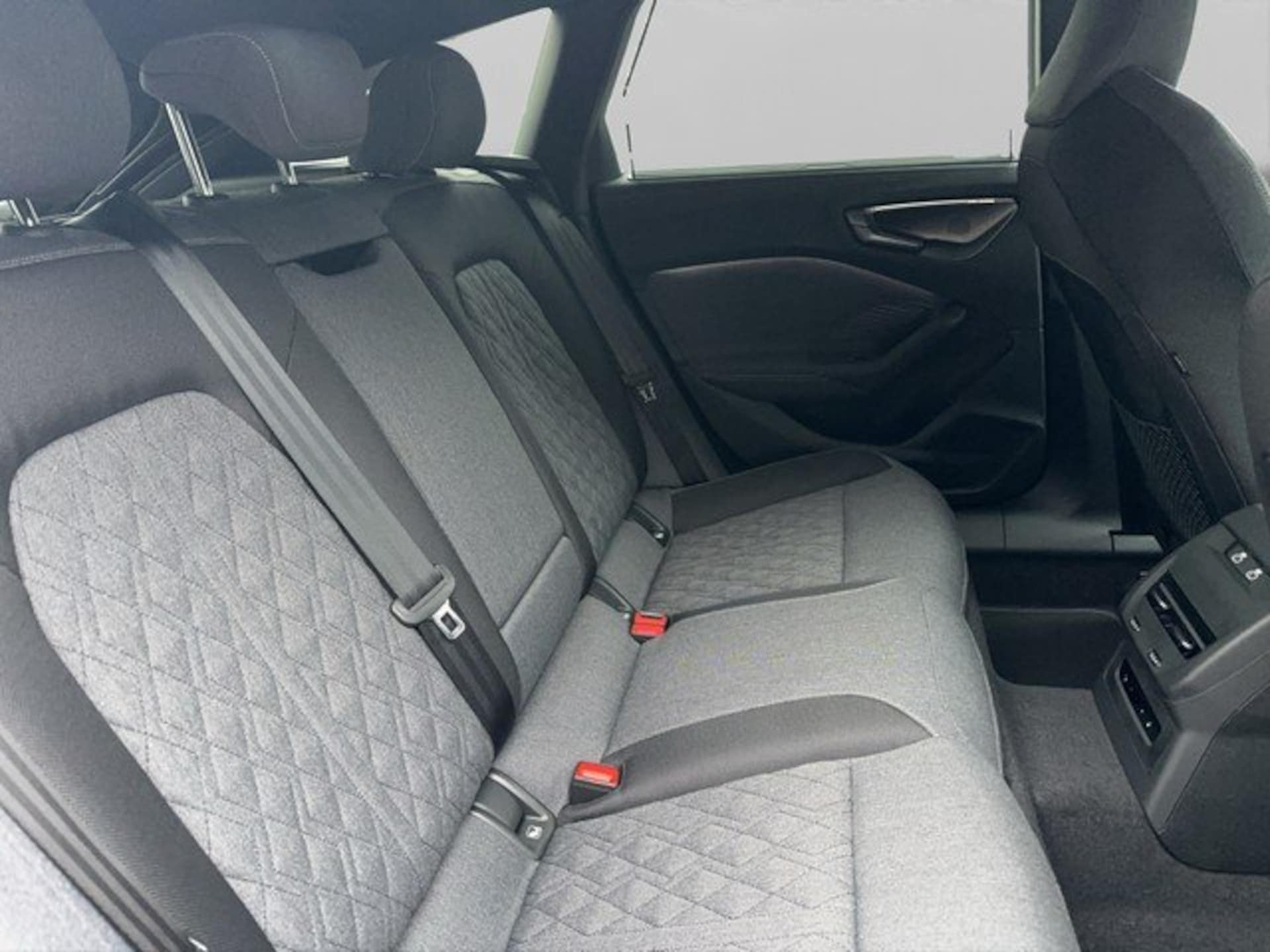 Audi A5 Avant edition one