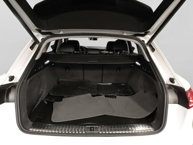 2024 Audi Q8 e-tron