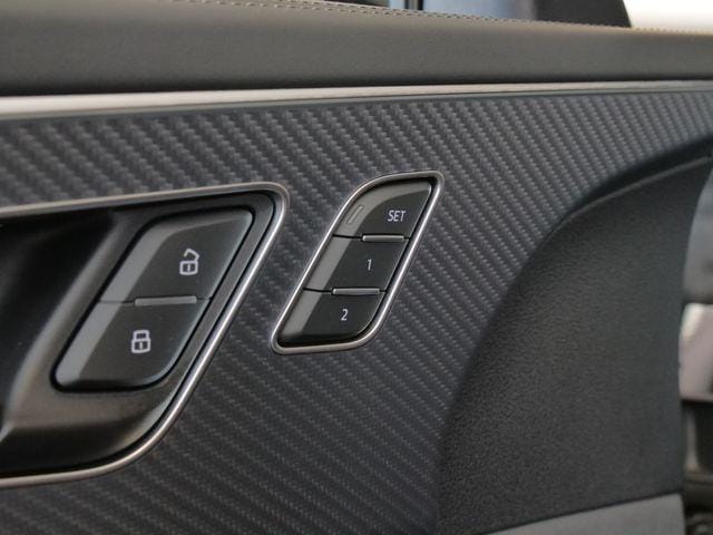 2026 Audi Q8 Prestige - Photo 12